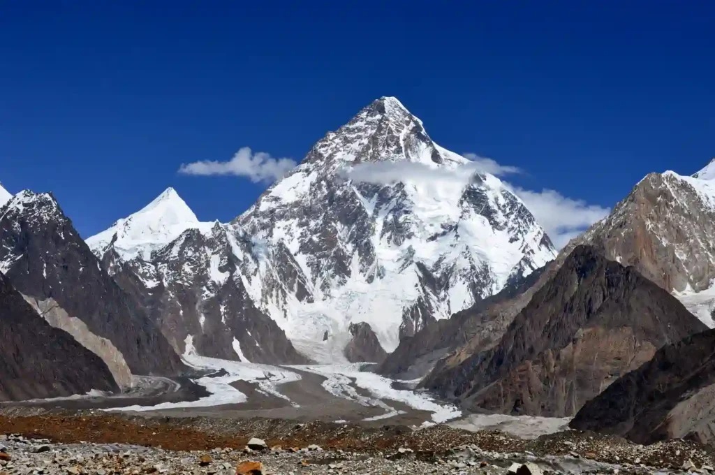 k2-base-camp-via-gondogoro-la-trek-baltistan-adventure-trek-in-karakoramBaltistan_637699987108031771